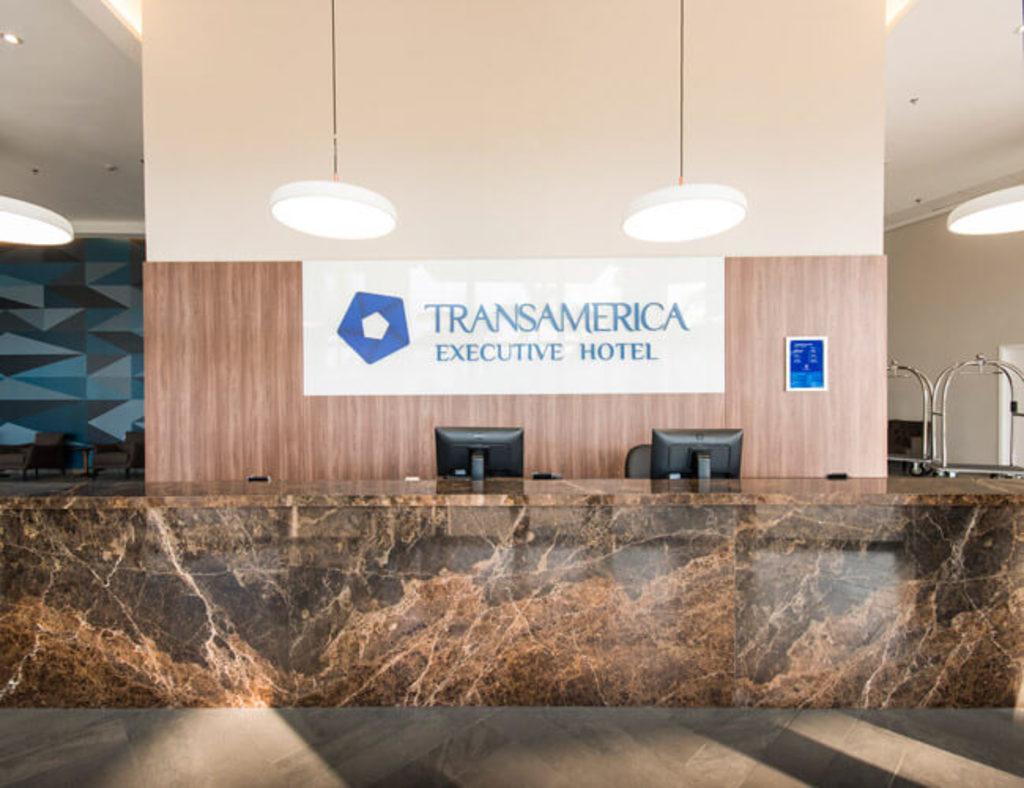 Отель Transamerica Executive Taboao Morumbi Табоан-да-Серра Экстерьер фото